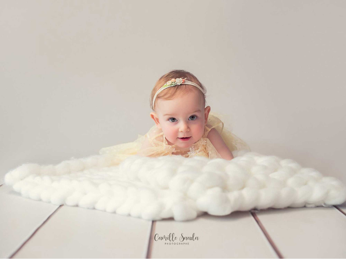 Fond photo infini avec sol Infinity Sand – fond infini beige sable avec sol en planches | Colors&Drops