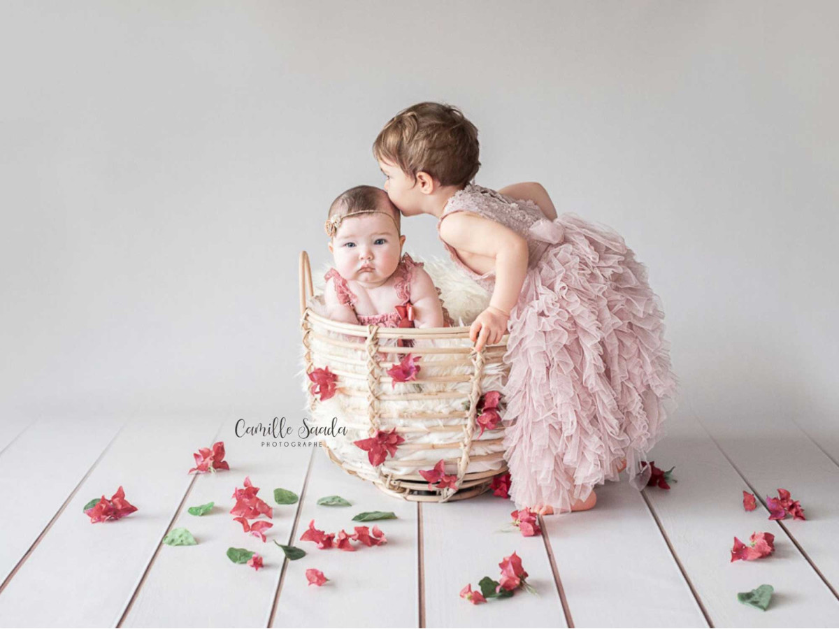 Fond photo infini avec sol Infinity Sand – fond infini beige sable avec sol en planches | Colors&Drops