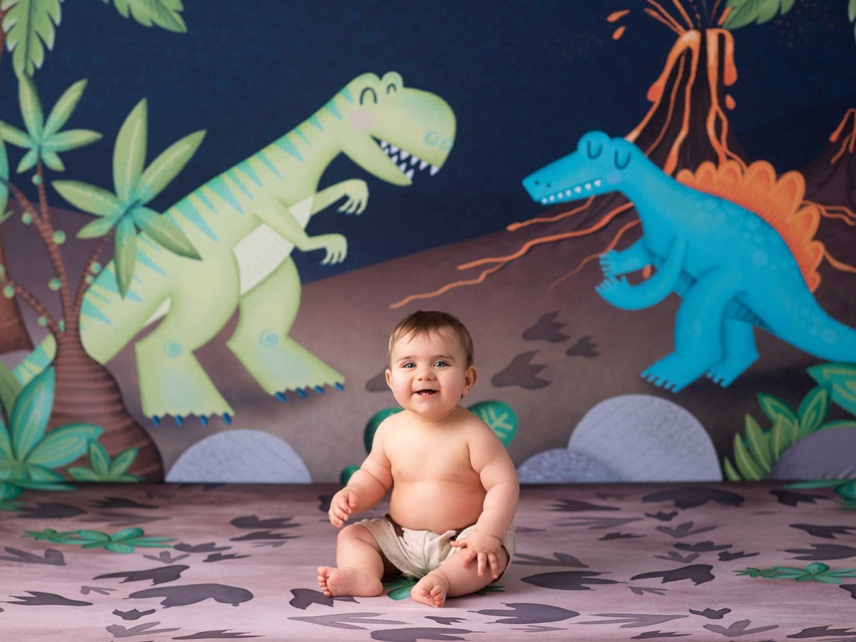 Photo floor Dino Pattes – dinosaur footprints and leaves on brown ground | Colors&Drops