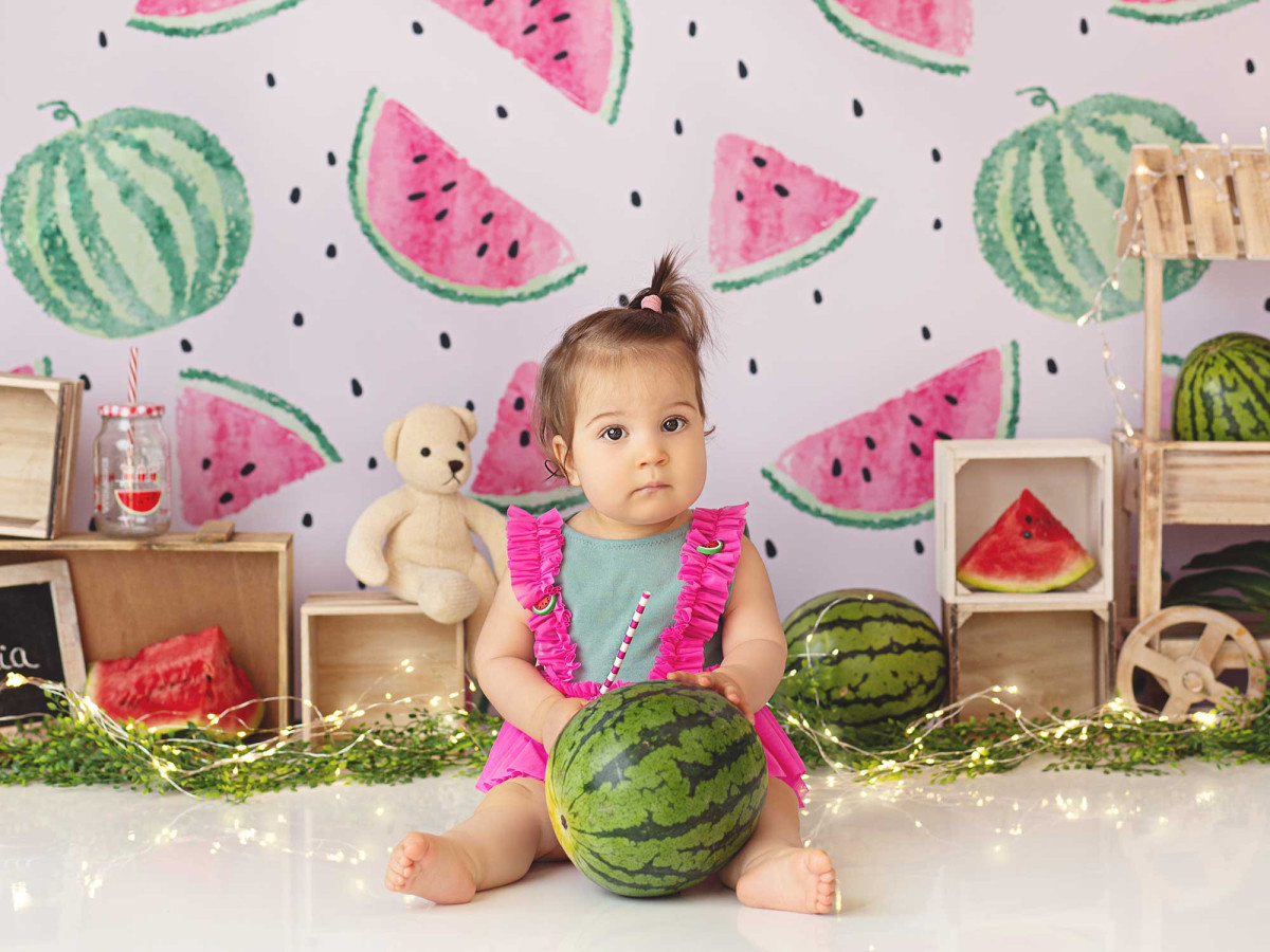 Baby & cake smash photo backdrop Pasteque – watermelon set with crates and teddy bear | Colors&Drops