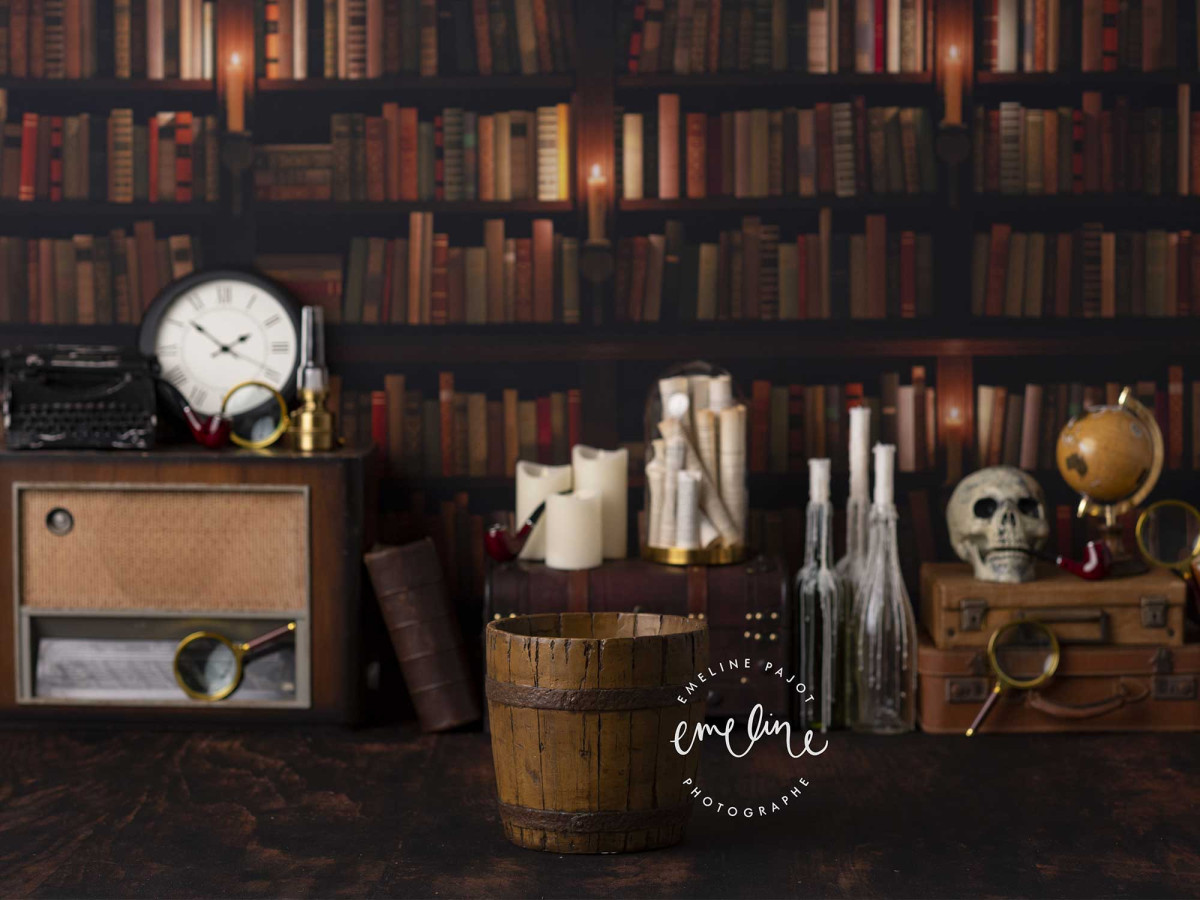 Baby & cake smash photo backdrop Sherlock – library with vintage radio, clock and skull | Colors&Drops