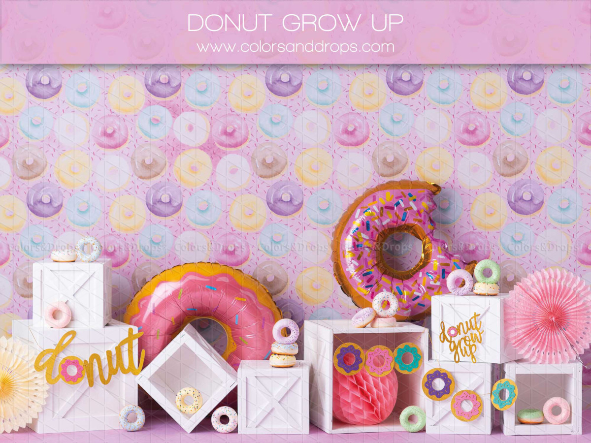 Baby & cake smash photo backdrop Donut Grow Up – donut set with donut wall and white cubes | Colors&Drops