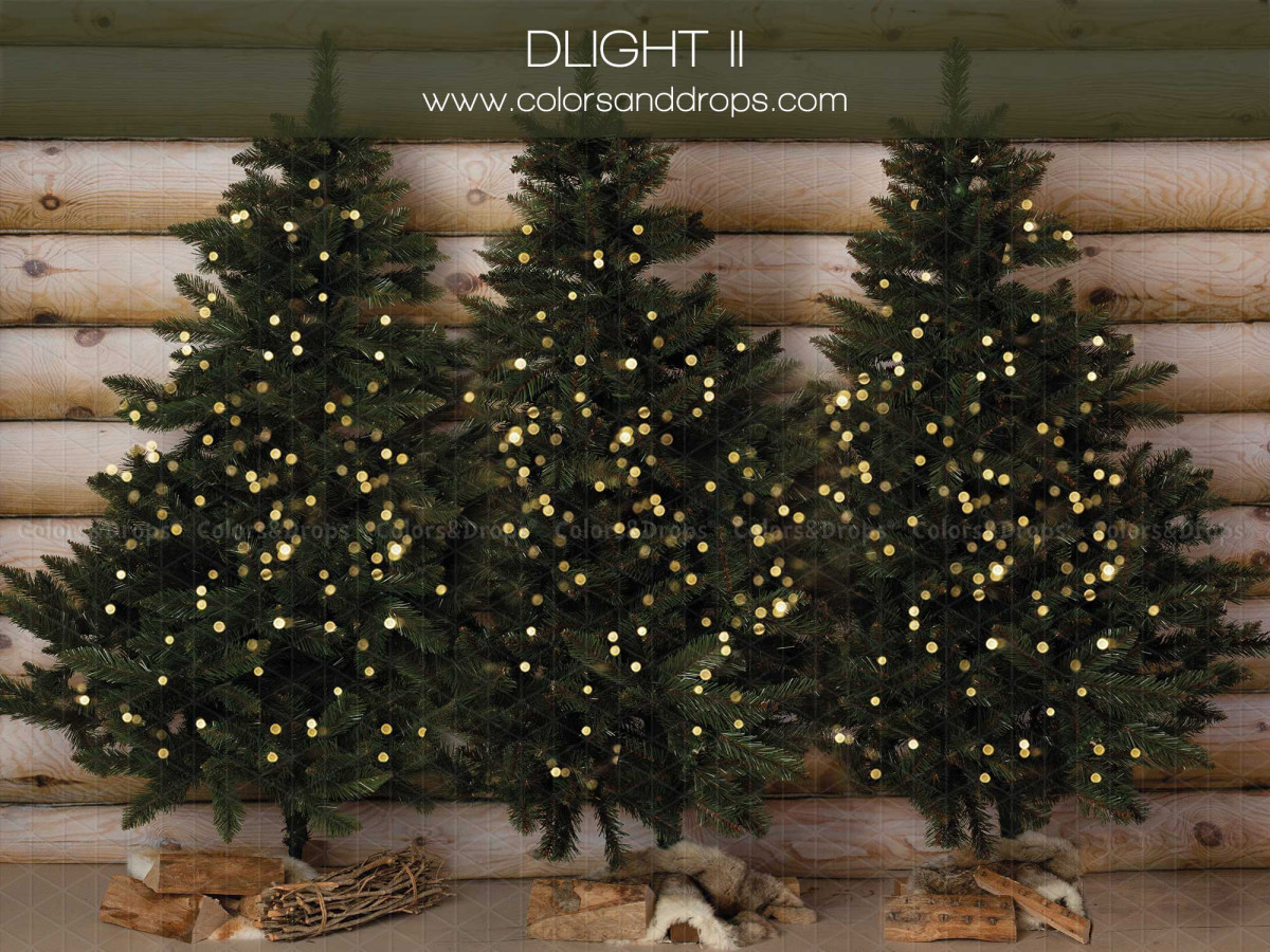 Christmas photo backdrop Dlight II – glowing fir trees in front of log wall | Colors&Drops