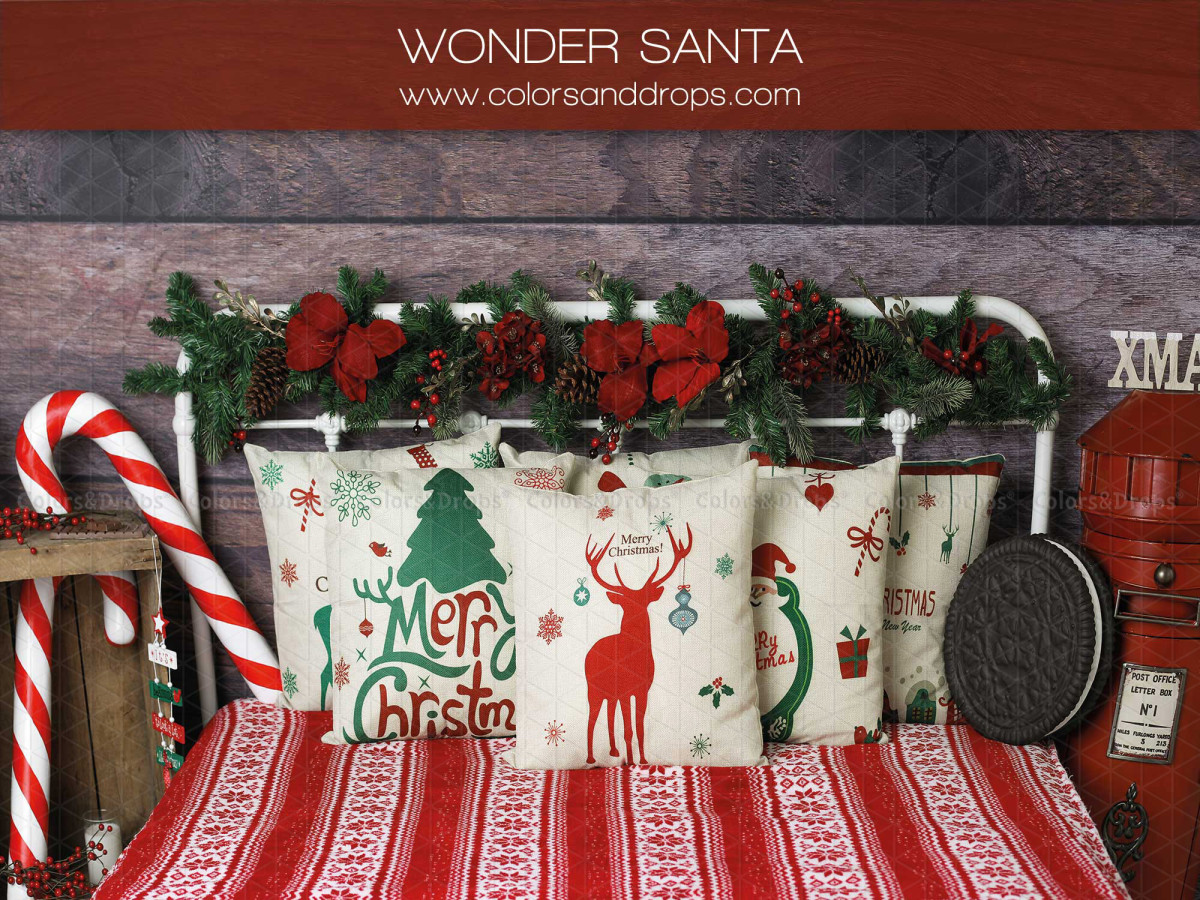 Christmas photo backdrop Wonder Santa – Christmas bed with reindeer cushions and candy cane | Colors&Drops