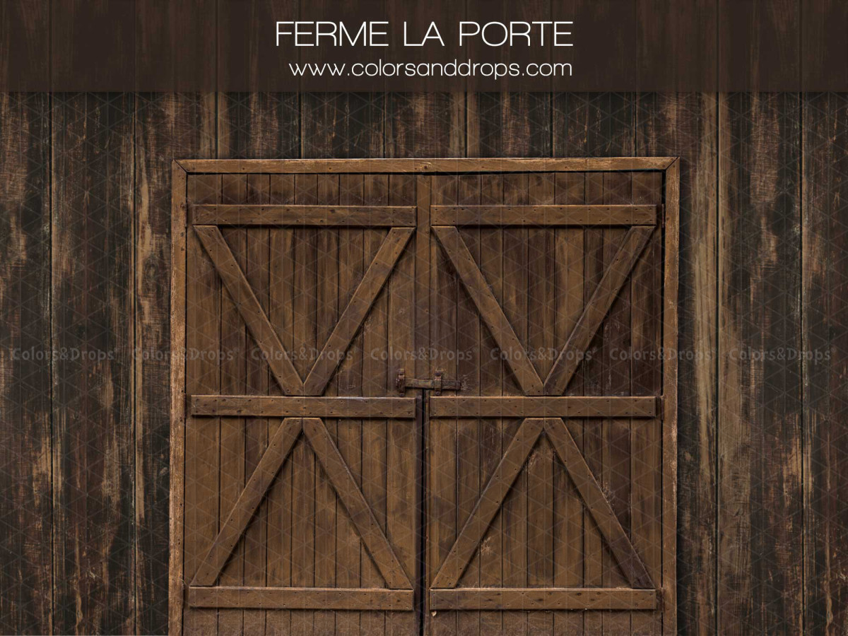 Fond photo Ferme la Porte – porte de grange en bois brun foncé | Colors&Drops