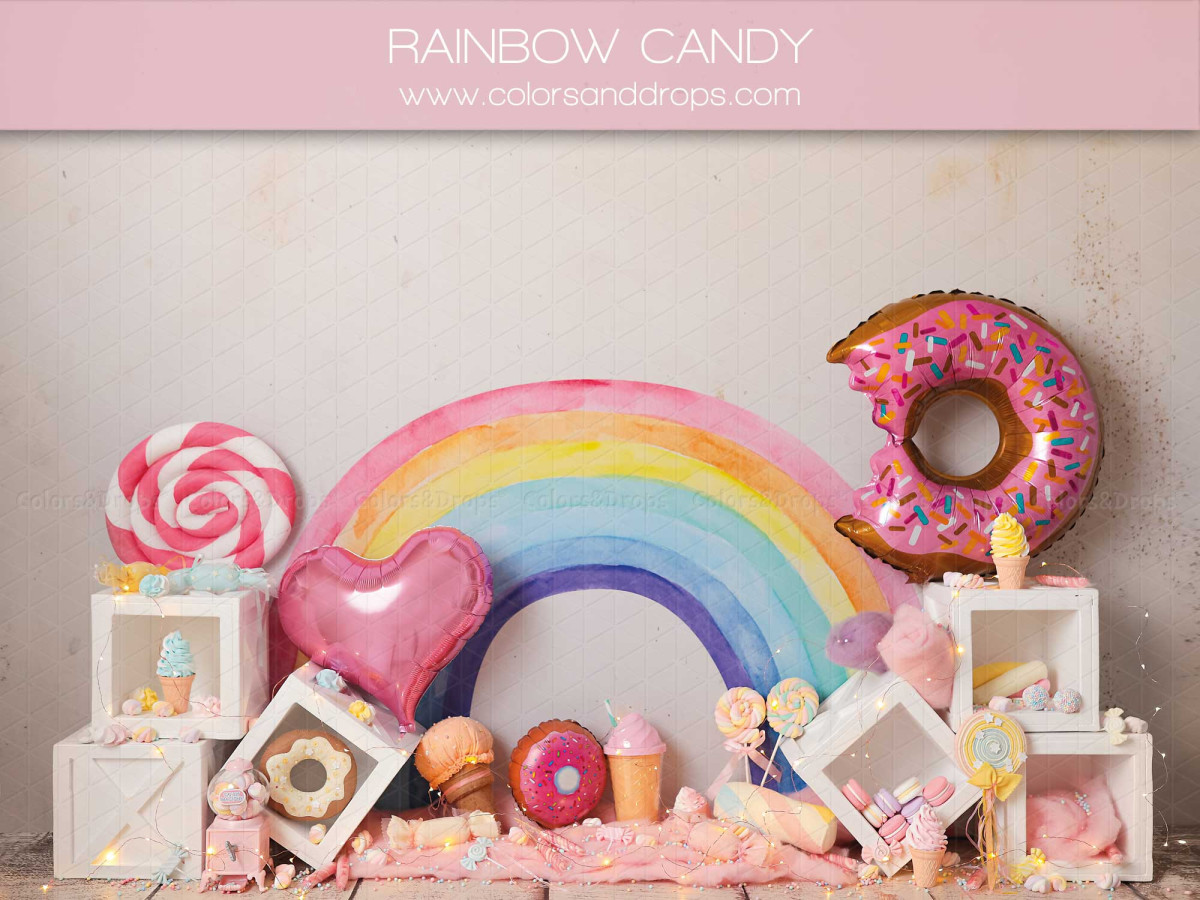 Fondo fotográfico de bebé y smash cake Rainbow Candy – arcoíris con piruletas, donuts y cubos | Colors&Drops