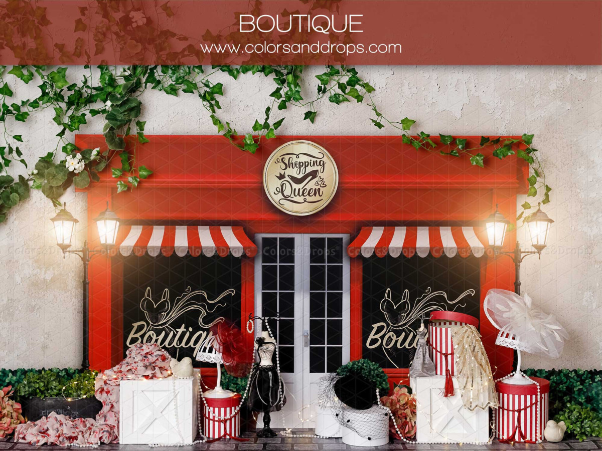 Fondo fotográfico de Navidad Boutique – fachada de tienda roja retro con toldo de rayas | Colors&Drops