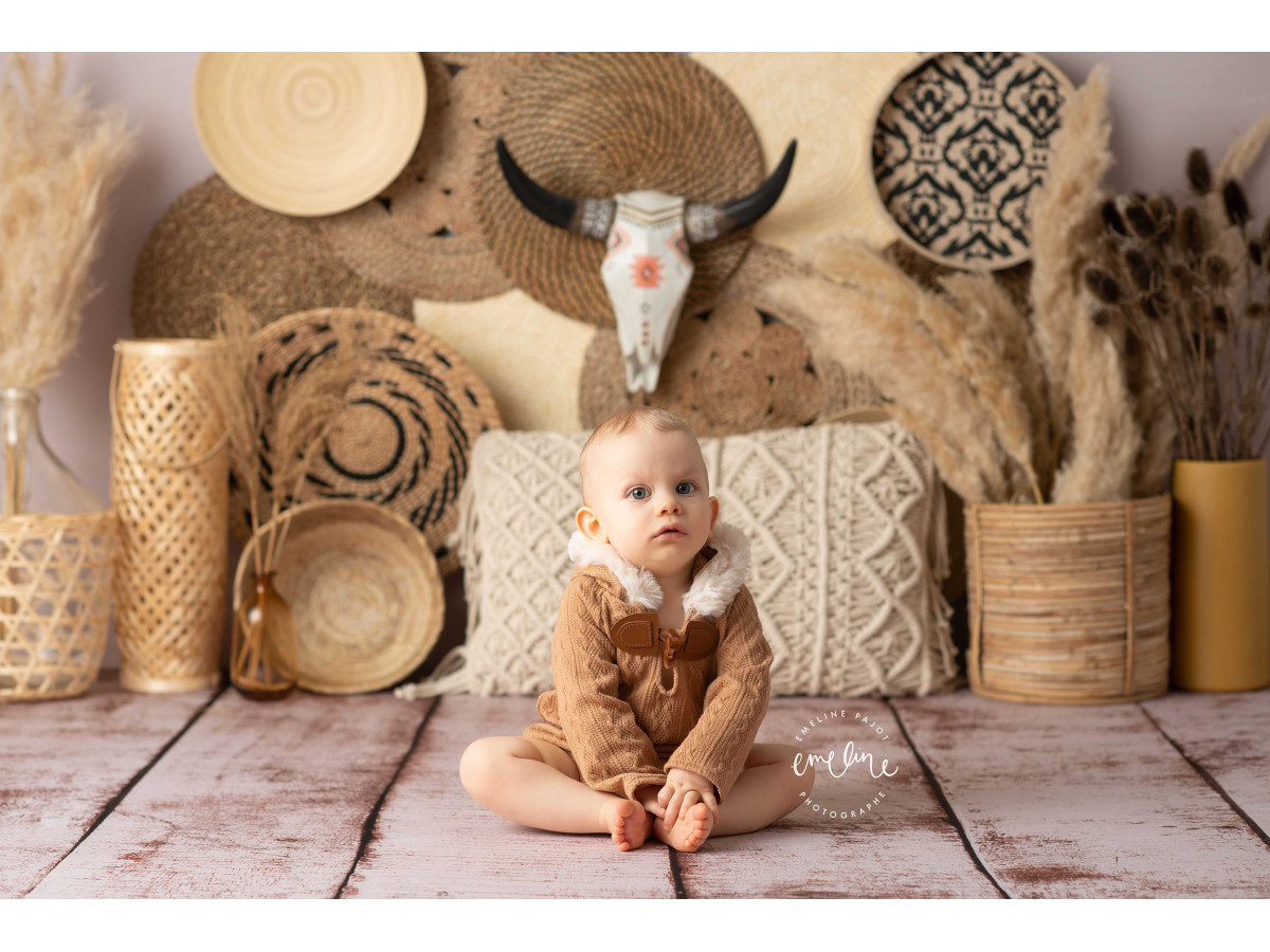 Baby & cake smash photo backdrop Boho Spirit – boho set with wall baskets, skull and pampas grass | Colors&Drops