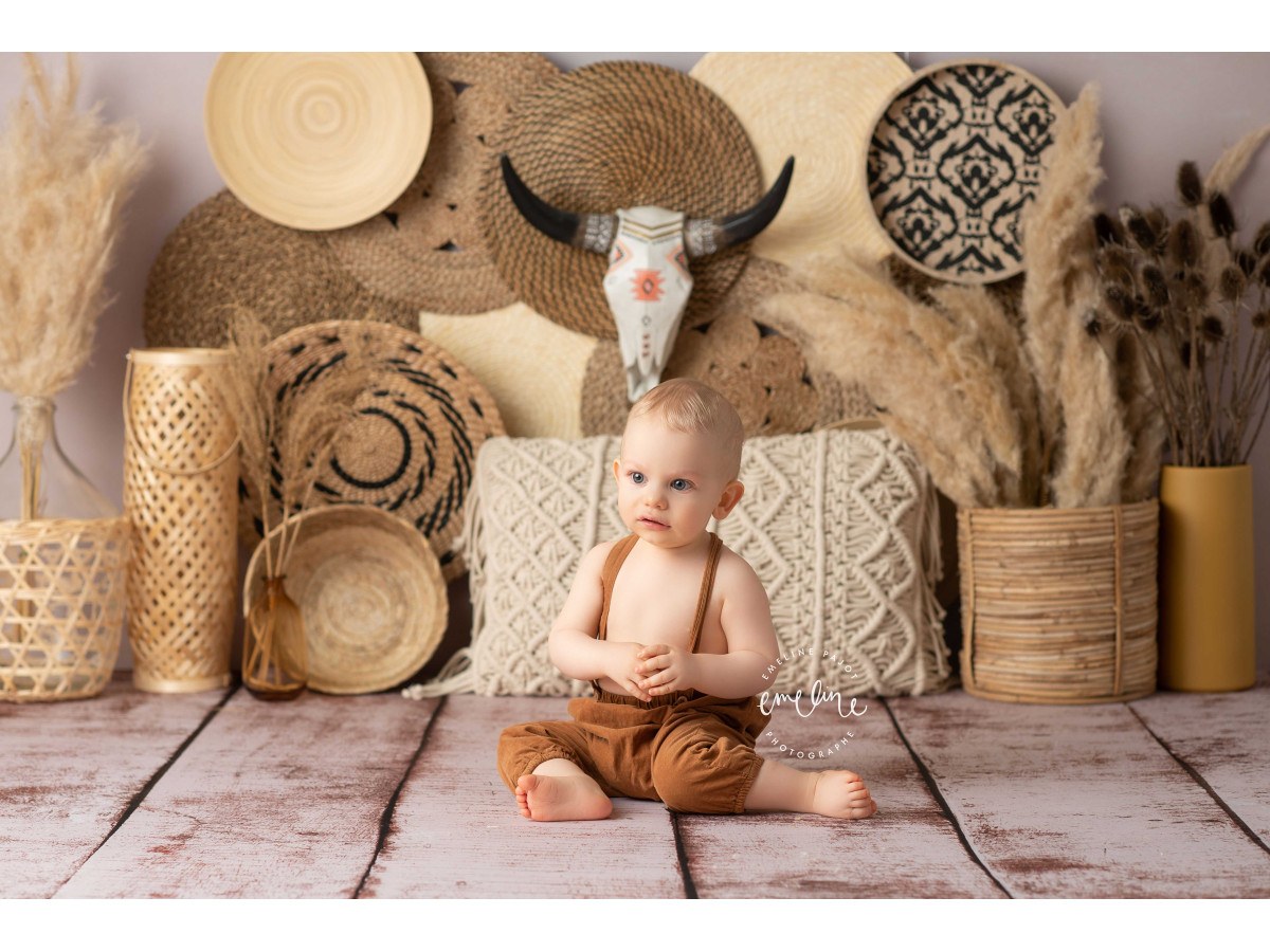 Baby & cake smash photo backdrop Boho Spirit – boho set with wall baskets, skull and pampas grass | Colors&Drops