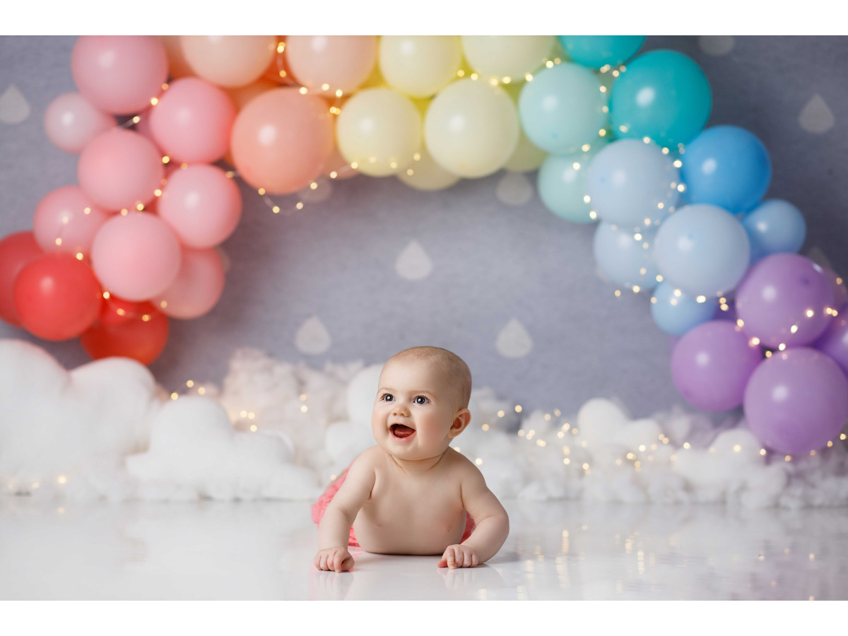 Baby & cake smash photo backdrop Apres la Pluie – rainbow balloon arch on clouds | Colors&Drops