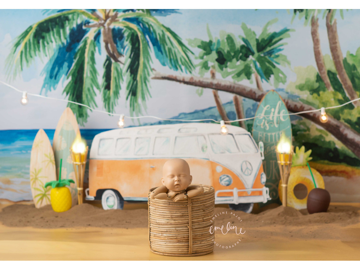 Baby & cake smash photo backdrop Vwv – vintage orange van on a beach with palm trees | Colors&Drops