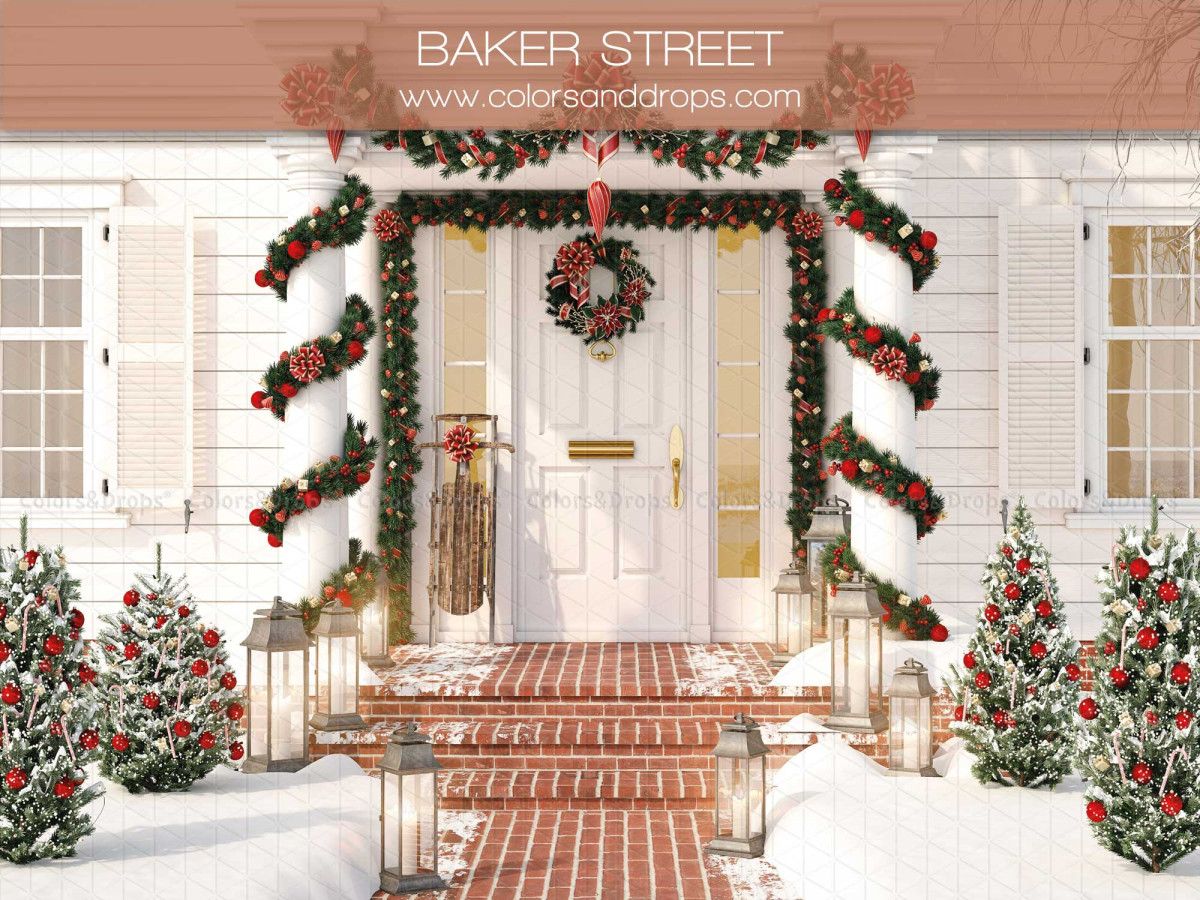Christmas photo backdrop Backer Street – white house front decorated for Christmas with wreath | Colors&Drops