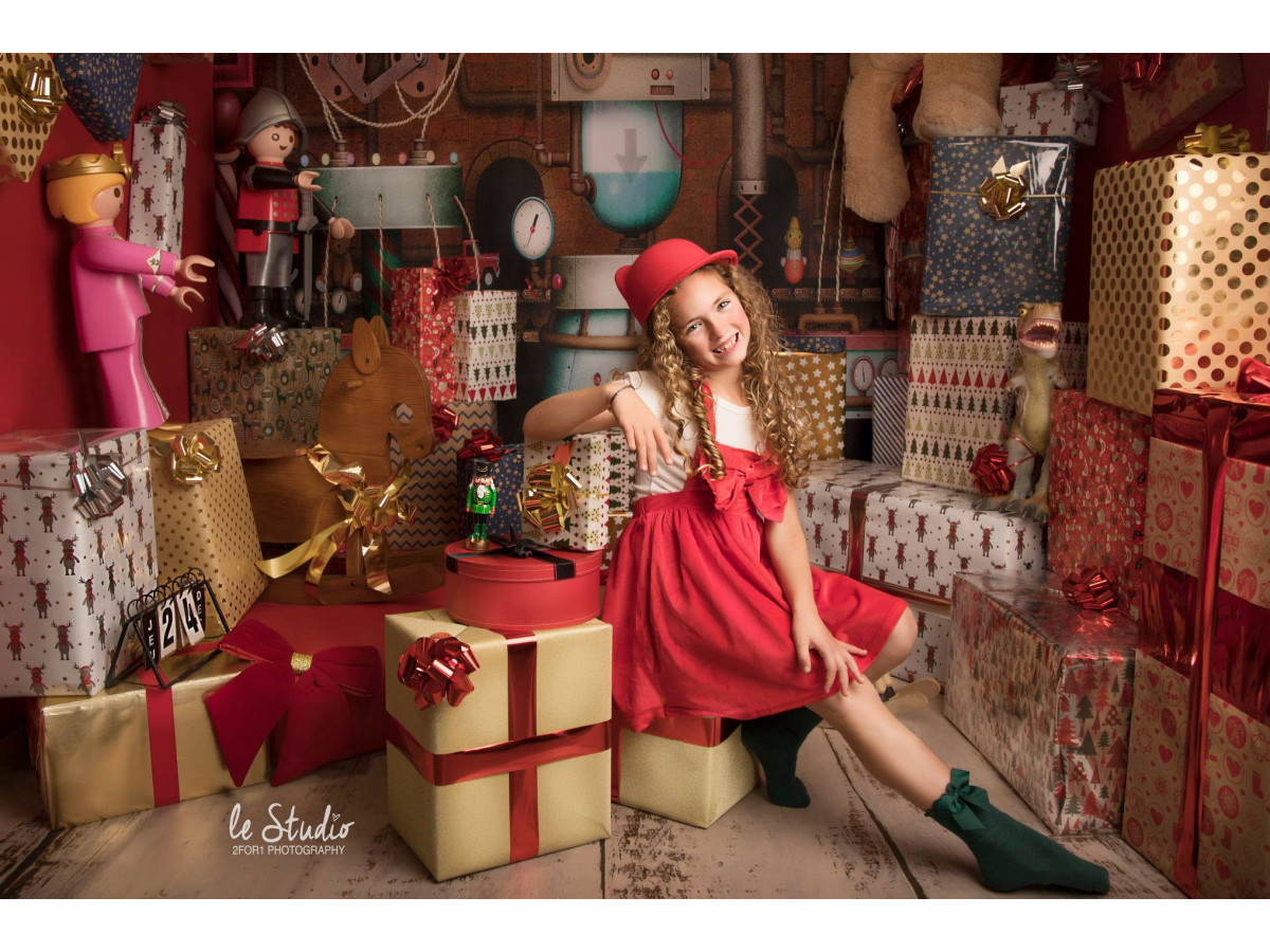 Christmas corner photo backdrop Toy Toy Toy – toy factory and brick wall | Colors&Drops