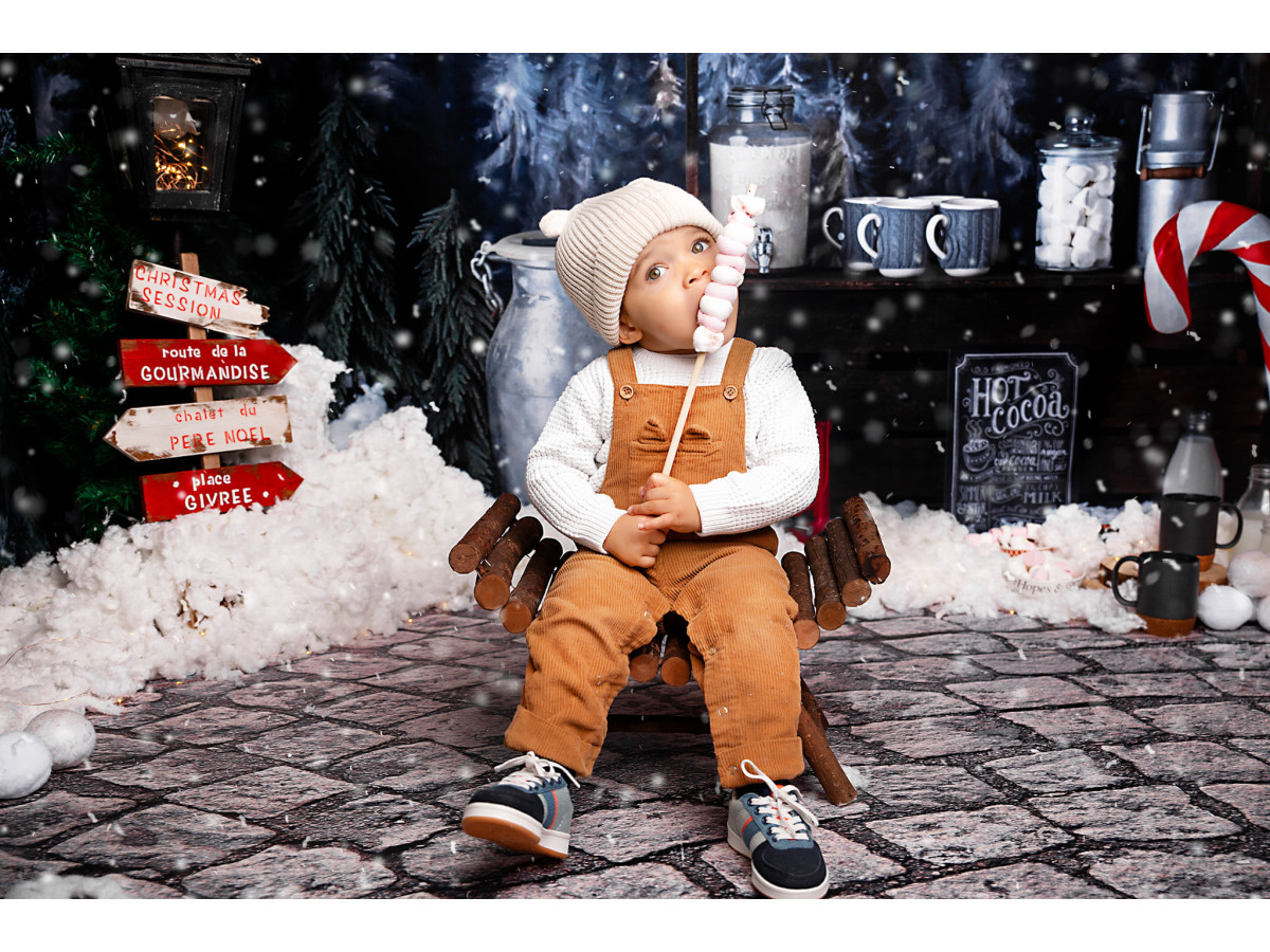 Fondo fotográfico de Navidad Hot Cocoa II – puesto de chocolate caliente con bastón de caramelo y lecheras | Colors&Drops
