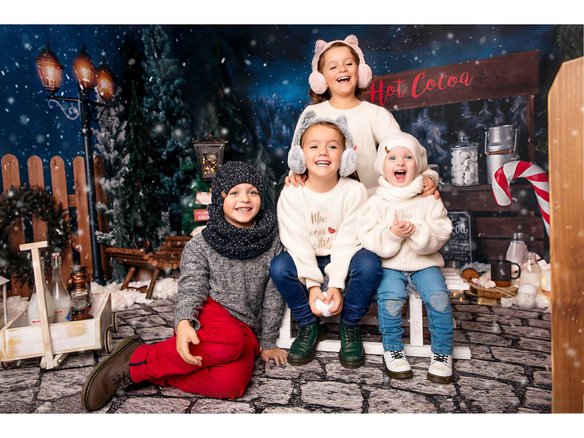 Christmas photo backdrop Hot Cocoa – hot chocolate stand in a snowy forest | Colors&Drops