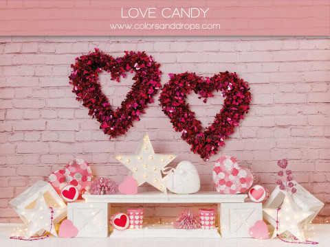 Fondo fotográfico Love Candy – pared de ladrillo rosa con coronas de corazón y estrellas | Colors&Drops