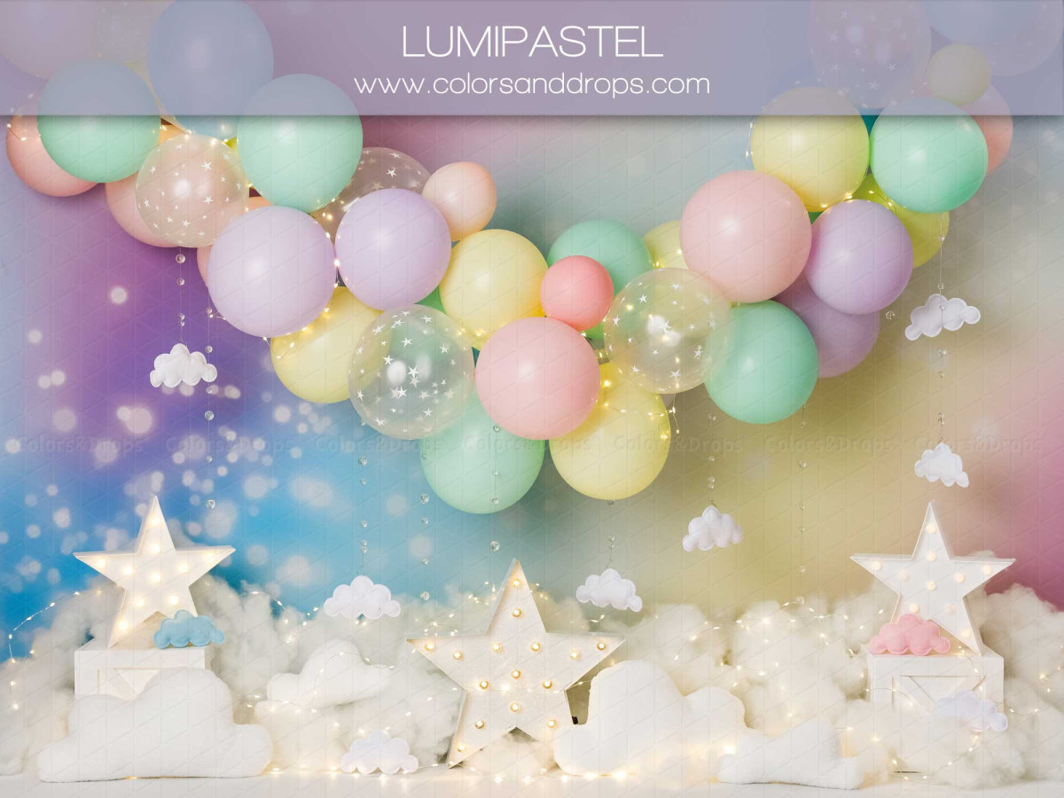 Fondo fotográfico de bebé y smash cake Lumipastel – globos pastel con estrellas y nubes luminosas | Colors&Drops