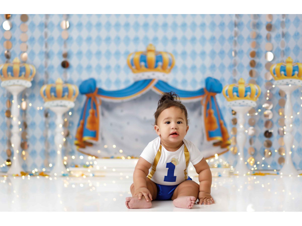 Baby & cake smash photo backdrop Little Prince – royal blue throne with gold crowns and columns | Colors&Drops