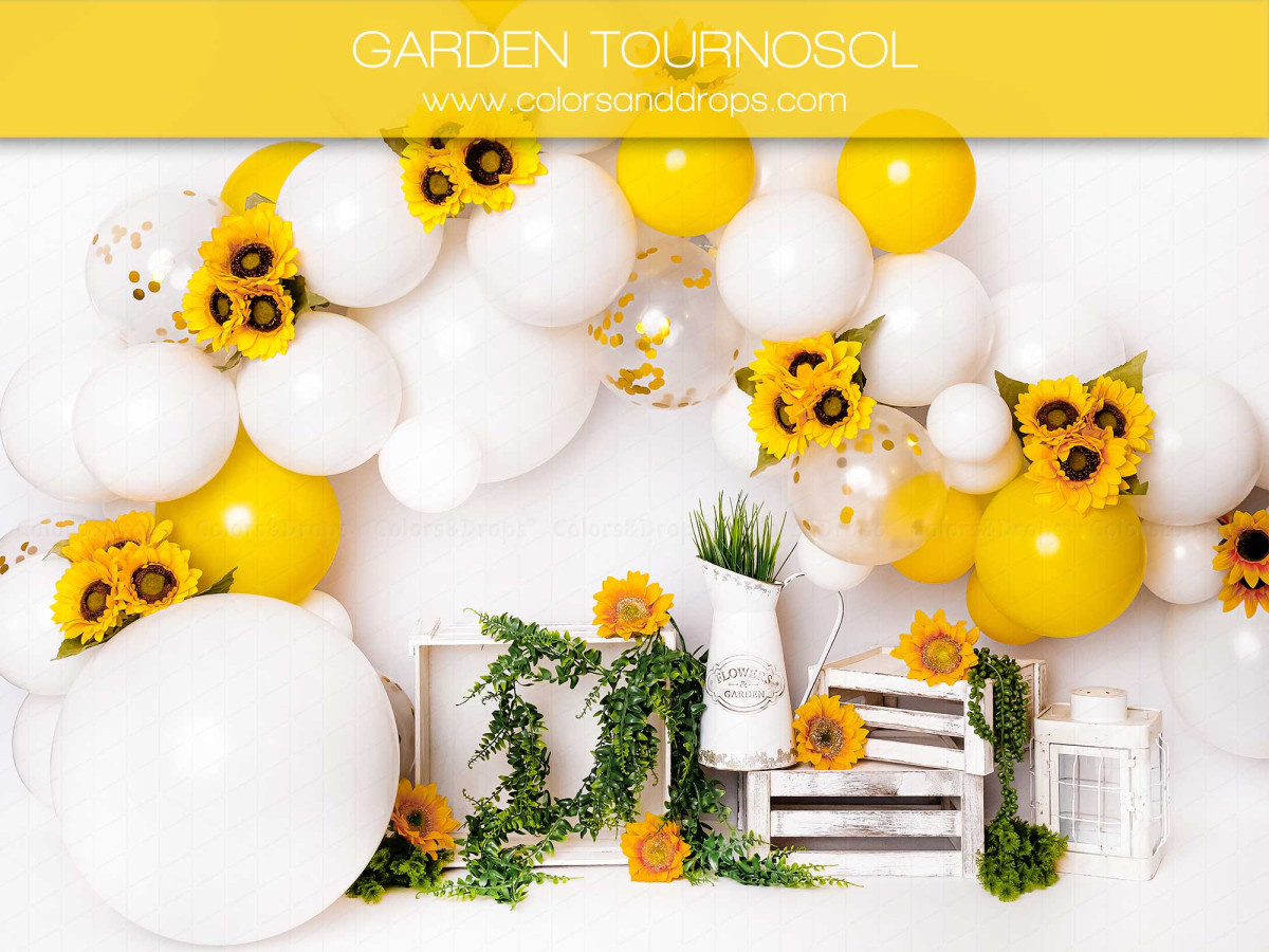 Fondo fotográfico de bebé y smash cake Garden Tournosol – arco de globos blancos y amarillos con girasoles | Colors&Drops