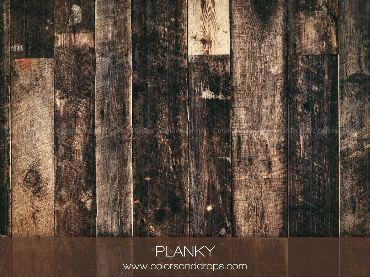 Suelo fotográfico Planky – tablones de madera oscura envejecida irregulares | Colors&Drops