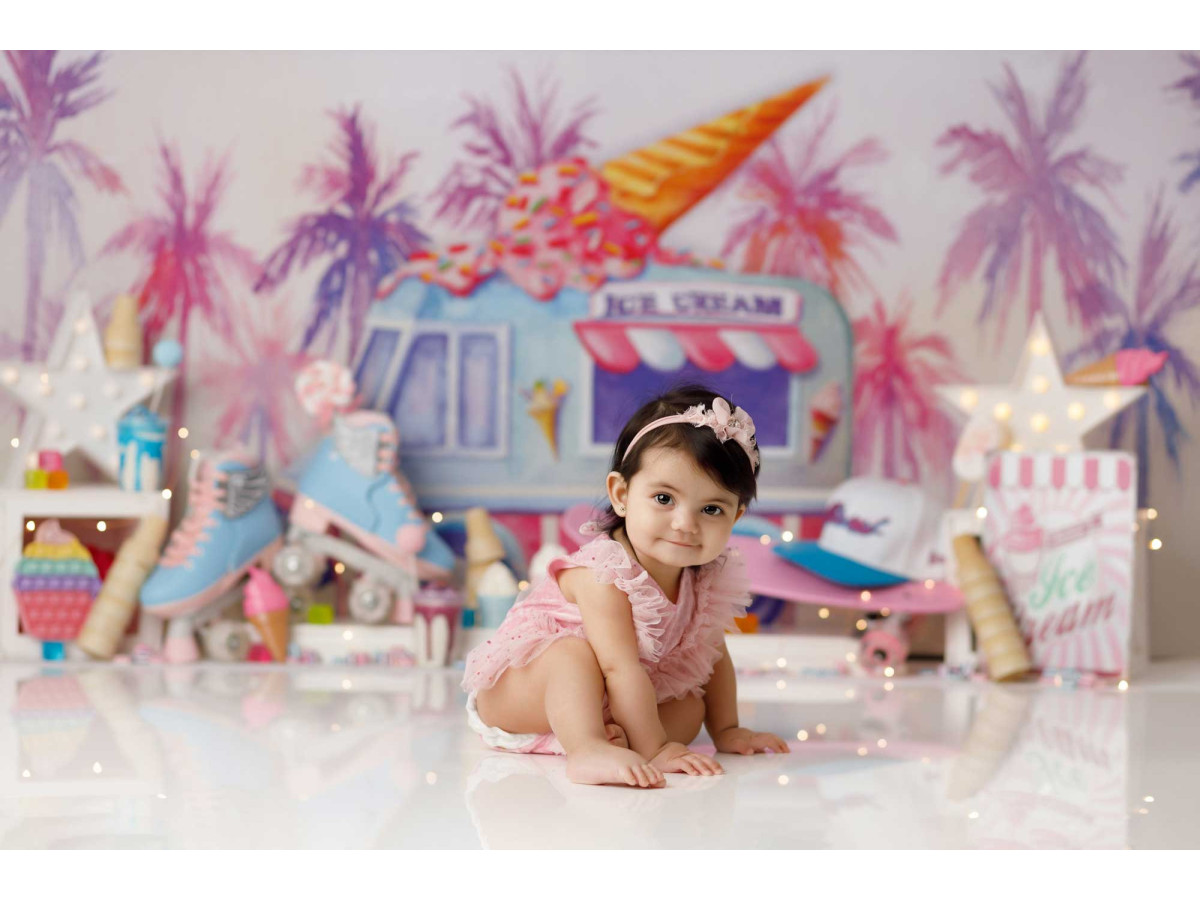 Fond photo bébé et smash cake Palm Beach – plage aux palmiers violets avec van et patins | Colors&Drops