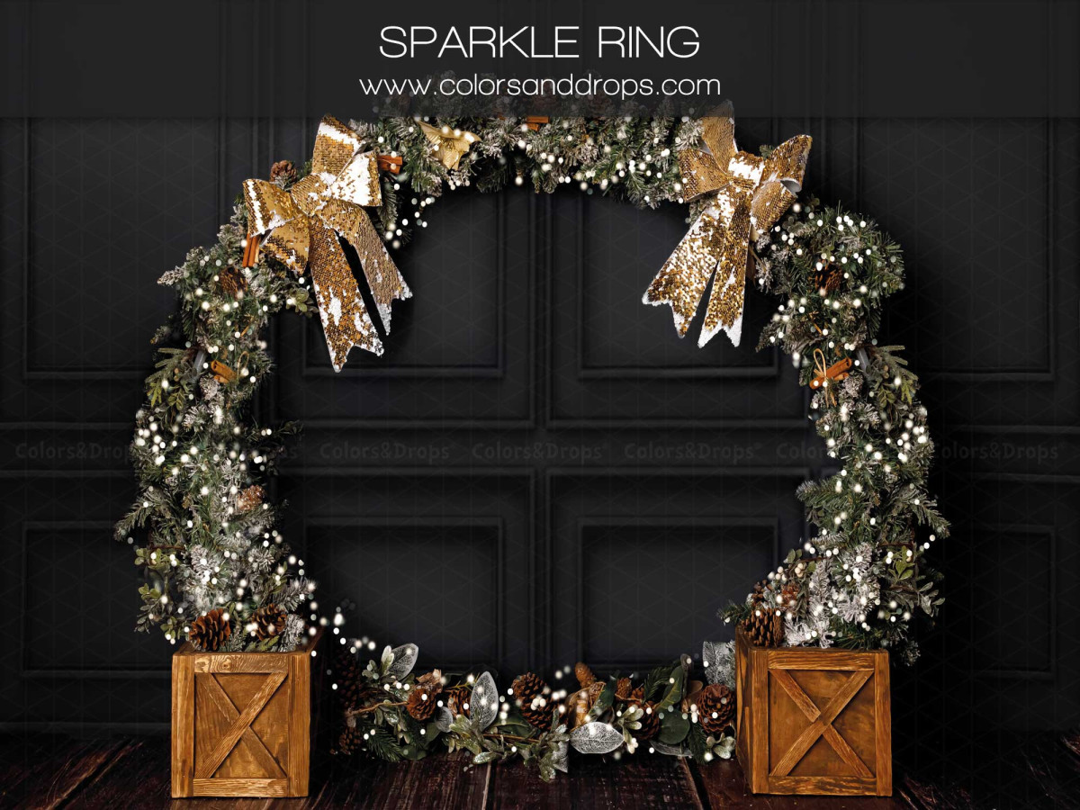 Fondo fotográfico de Navidad Sparkle Ring – corona navideña gigante con lazos dorados y cajas | Colors&Drops