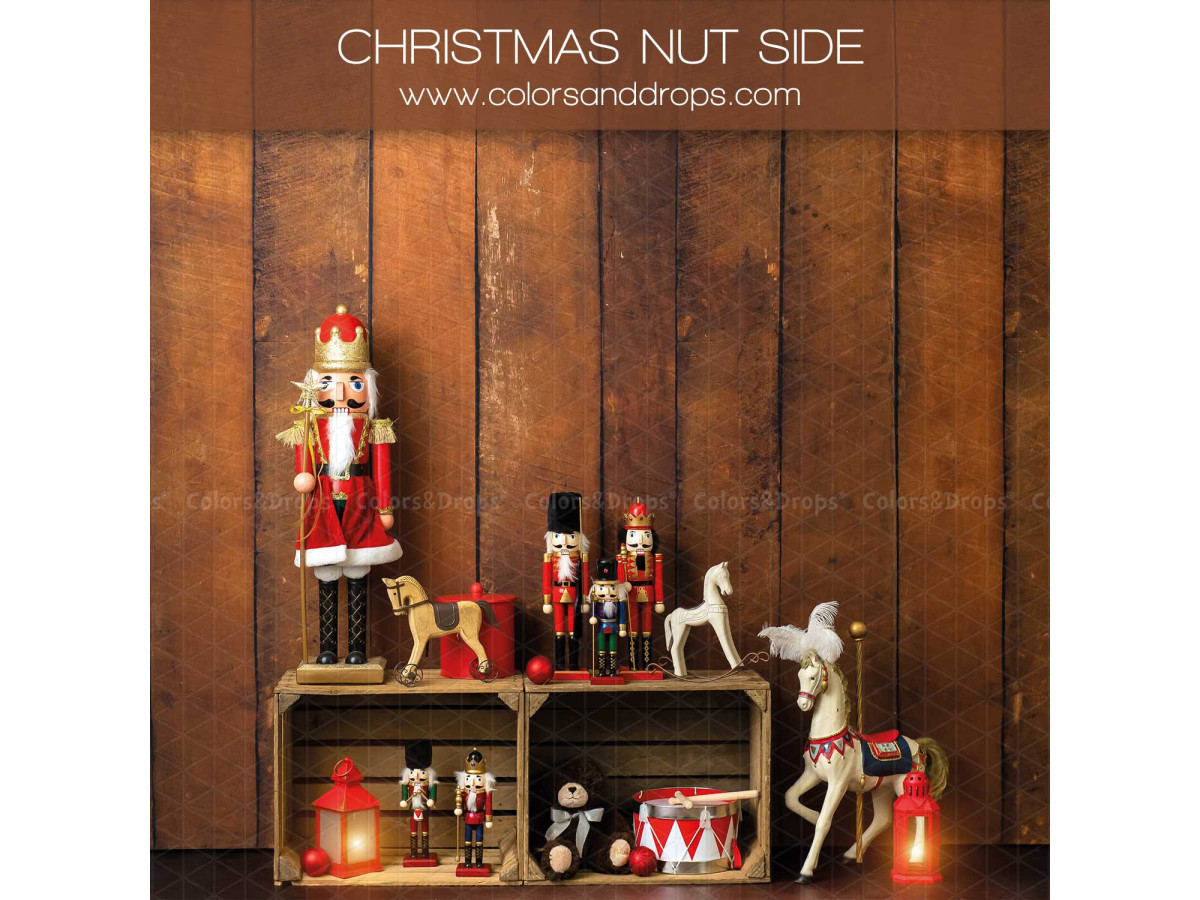 Fond photo latéral Christmas Nut Side – mur en bois avec casse-noisettes et cheval à bascule | Colors&Drops