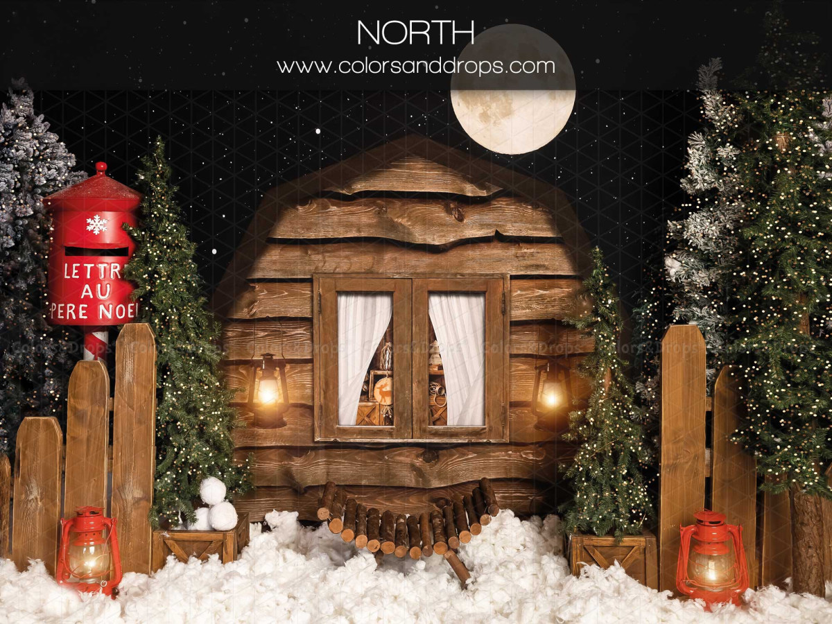 Fond photo de Noël North – cabane en bois avec lune, boîte aux lettres et sapins | Colors&Drops