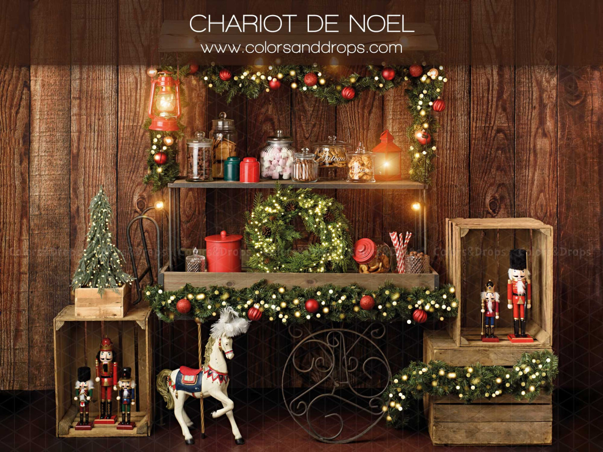 Fond photo Chariot de Noel – chariot de Noël avec casse-noisettes et cheval à bascule | Colors&Drops