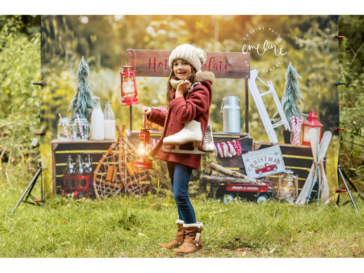 Fondo fotográfico de esquina de Navidad Hot Chocolate – decorado en esquina de sotobosque y puesto de chocolate | Colors&Drops