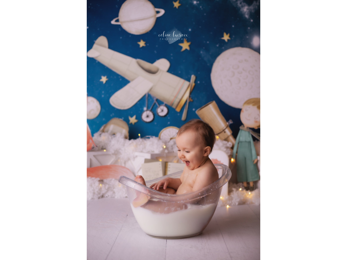 Baby & cake smash photo backdrop Le Petit Prince – starry sky with airplane, moon and little prince | Colors&Drops