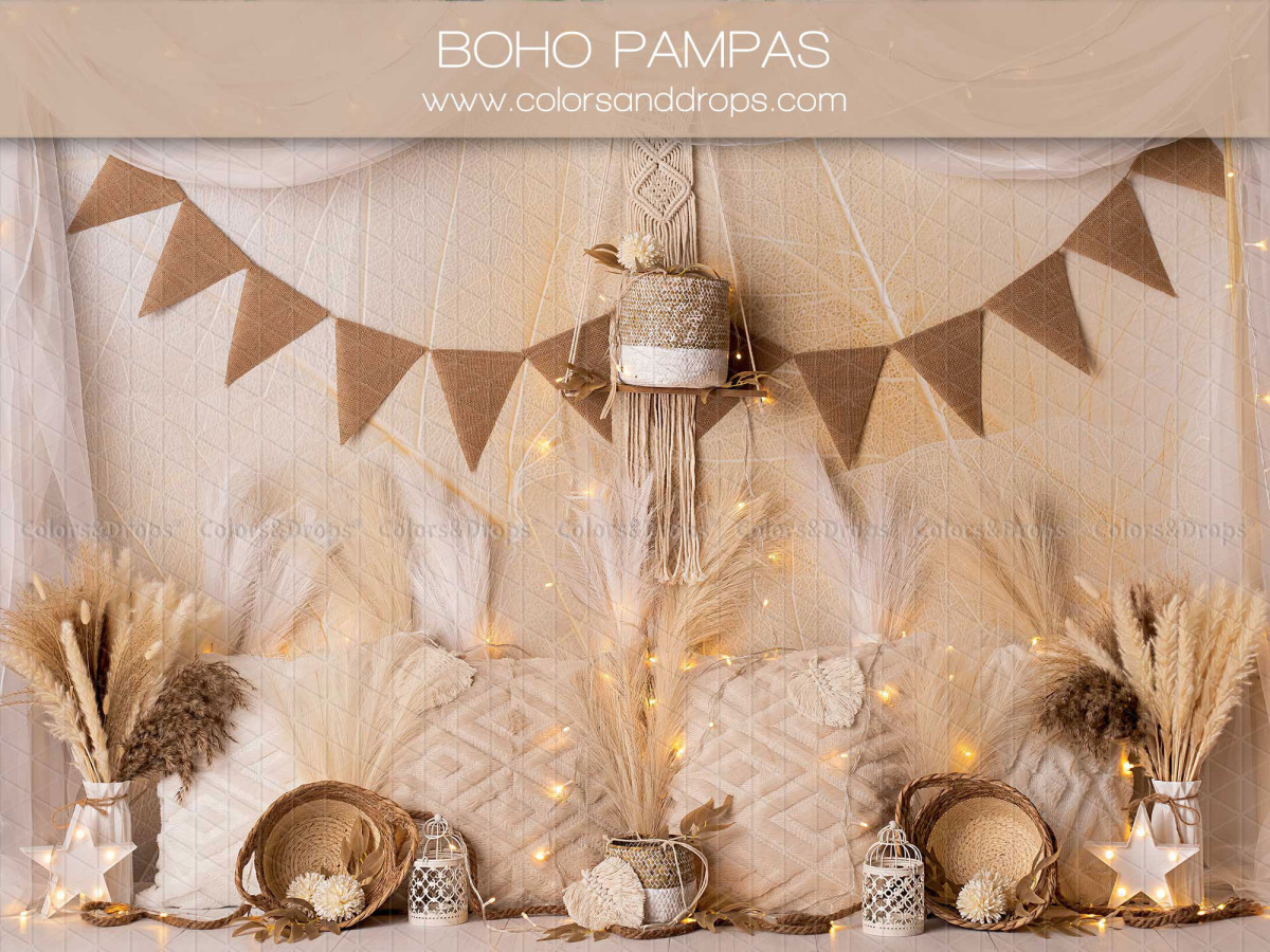 Fondo fotográfico de bebé y smash cake Boho Pampas – decorado bohemio con banderines de yute, pampa y cojines | Colors&Drops