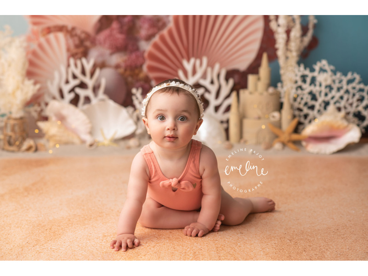 Baby & cake smash photo backdrop Sous L'Ocean – under the sea set with pink corals and shells | Colors&Drops