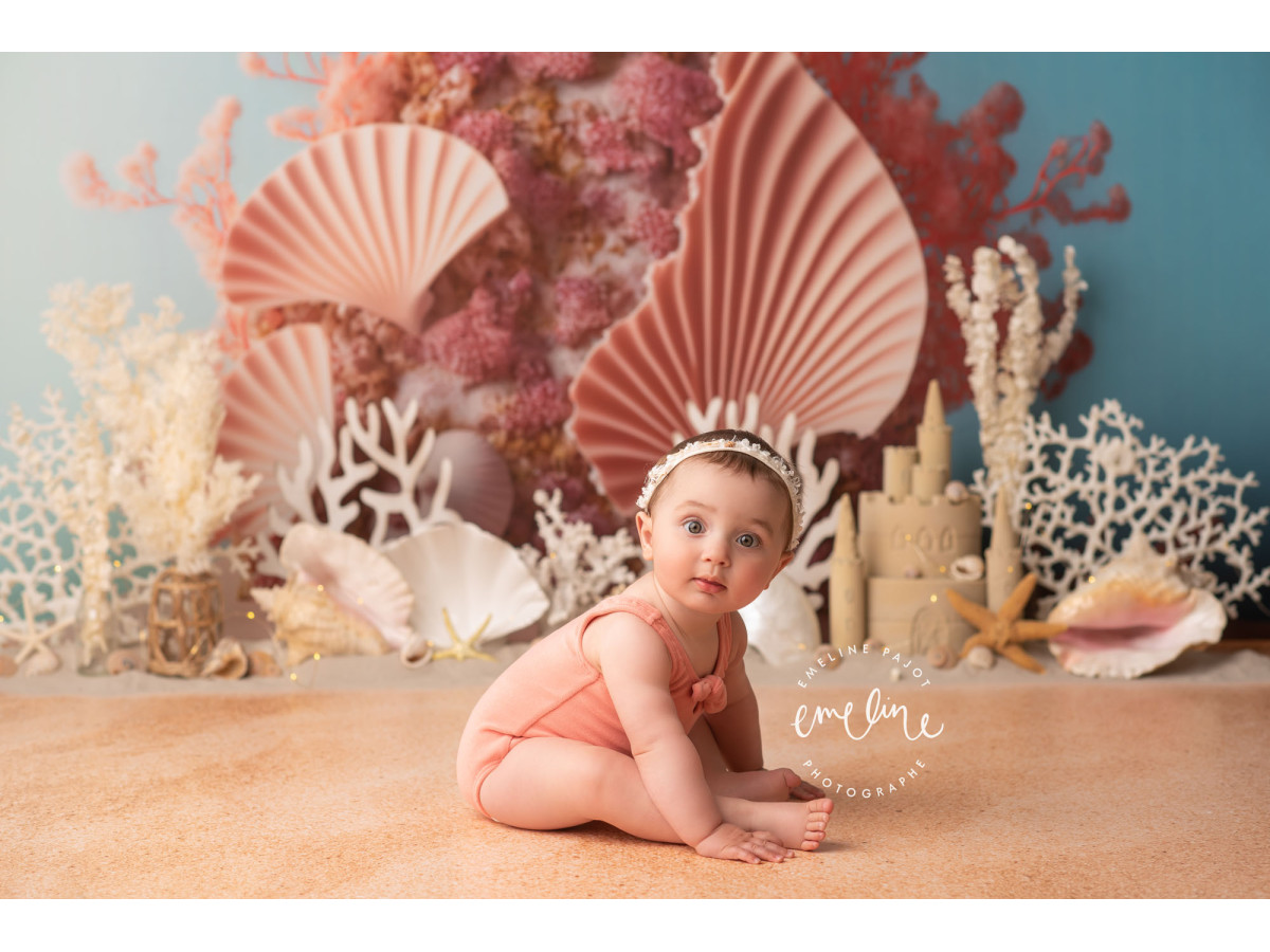 Baby & cake smash photo backdrop Sous L'Ocean – under the sea set with pink corals and shells | Colors&Drops