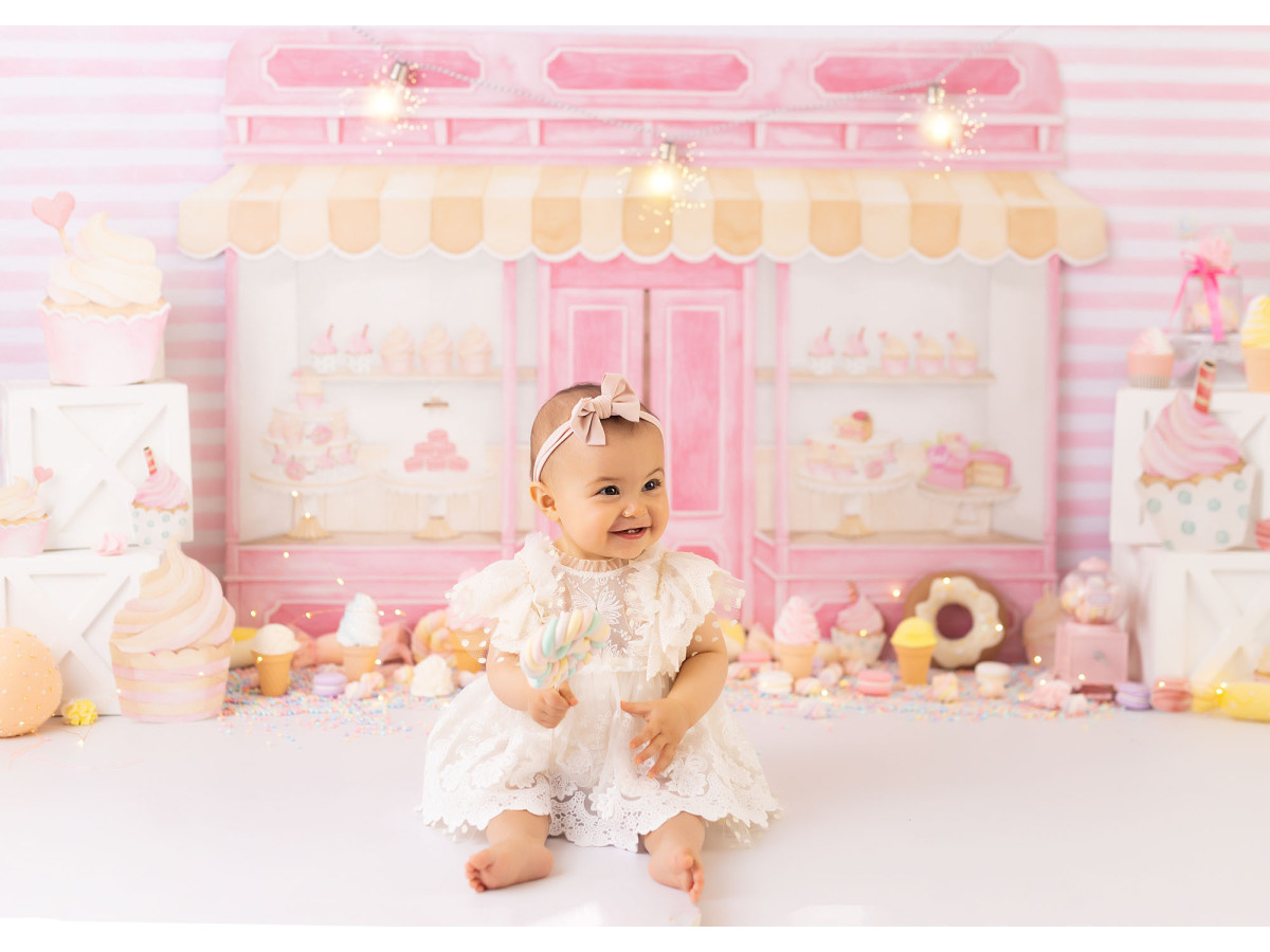Fond photo bébé et smash cake Bonbonniere – boutique de bonbons rose avec pâtisseries et donuts | Colors&Drops