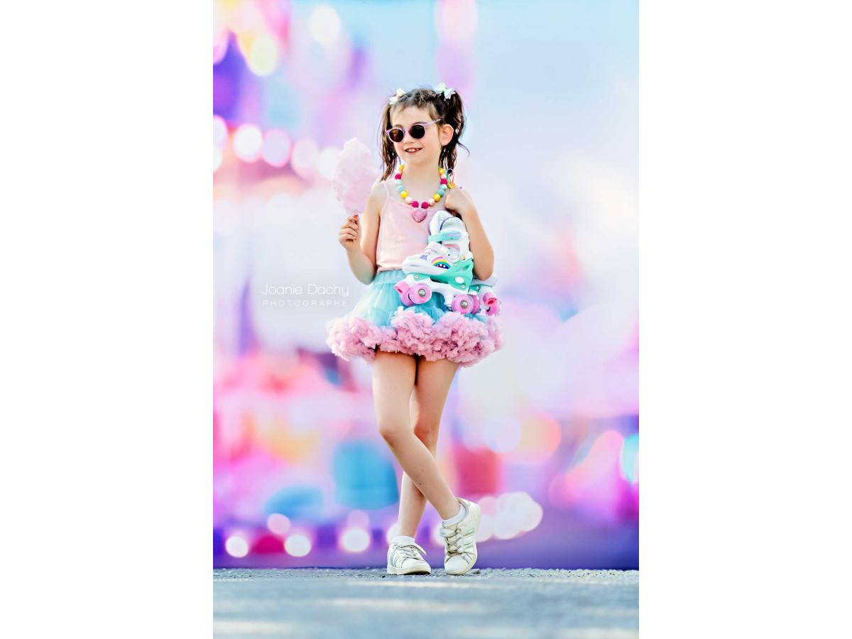 Fond photo bébé et smash cake Candy Fairy – fête foraine floue en bokeh rose et lumières | Colors&Drops