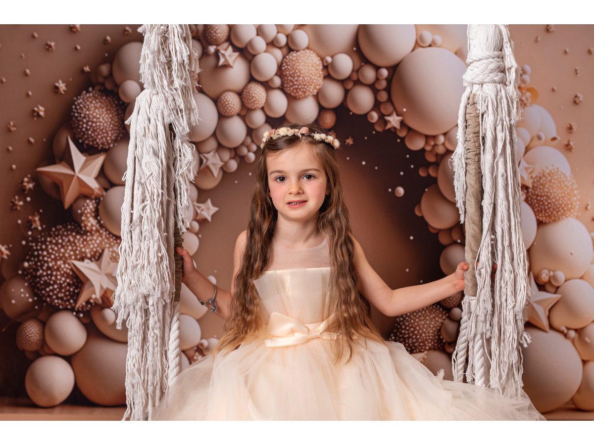 Fondo fotográfico de bebé y smash cake Golden Balls – arco de globos y estrellas de mar dorados | Colors&Drops