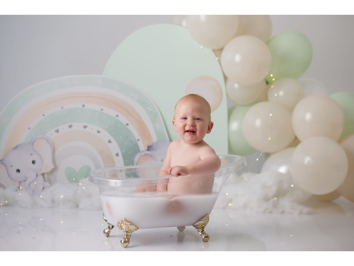 Baby & cake smash photo backdrop Elefanto – elephant set with pastel rainbow and balloons | Colors&Drops