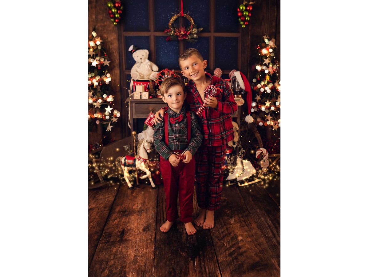 Fondo fotográfico de esquina L'Atelier du Pere Noel – decorado en esquina del taller de Papá Noel con ventana | Colors&Drops