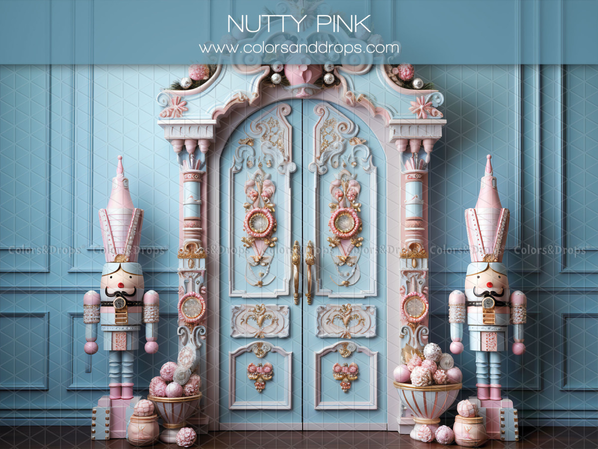 Fondo fotográfico de Navidad Nutty Pink – puerta ornamentada azul cielo con cascanueces | Colors&Drops
