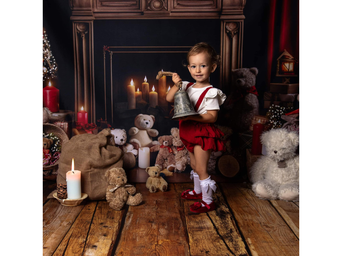 Photo backdrop Christmas Teddy Fire Place – Christmas fireplace with teddy bears, candles and red curtains | Colors&Drops