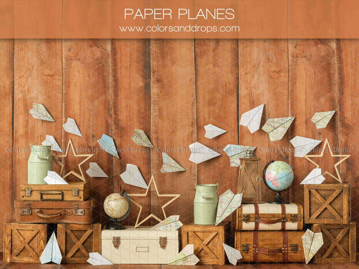 Baby & cake smash photo backdrop Paper Planes – paper planes and suitcases on wooden wall | Colors&Drops