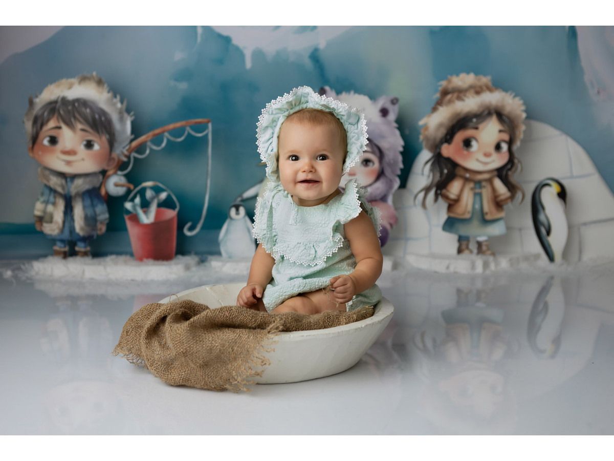 Fond photo bébé et smash cake Anorak – enfants en anorak illustrés avec igloo et pingouins | Colors&Drops
