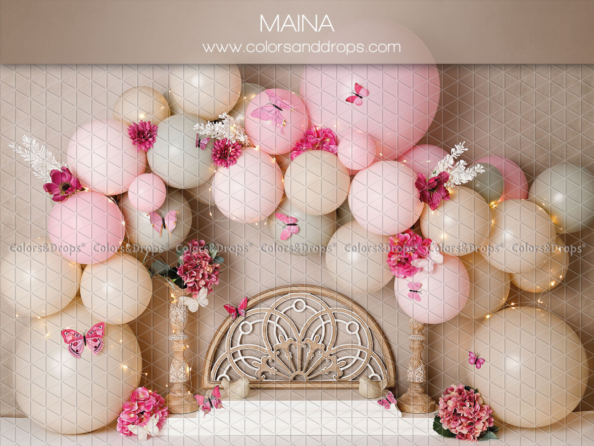 Fondo fotográfico de bebé y smash cake Maina – globos pastel con flores rosas y biombo de ratán | Colors&Drops