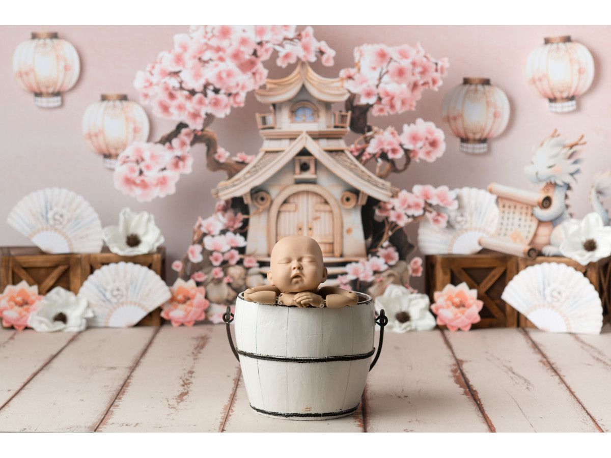 Fond photo bébé et smash cake Sakura – pagode japonaise avec cerisiers et lanternes | Colors&Drops