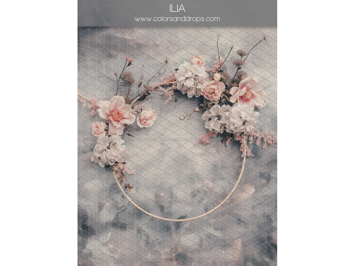 Fond photo grossesse et portrait Ilia – cercle fleuri rose sur fond texturé gris bleu | Colors&Drops