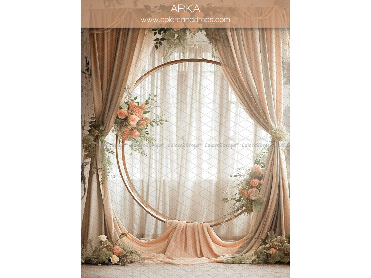Fond photo grossesse et portrait Arka – cercle doré fleuri devant rideaux et fenêtre | Colors&Drops
