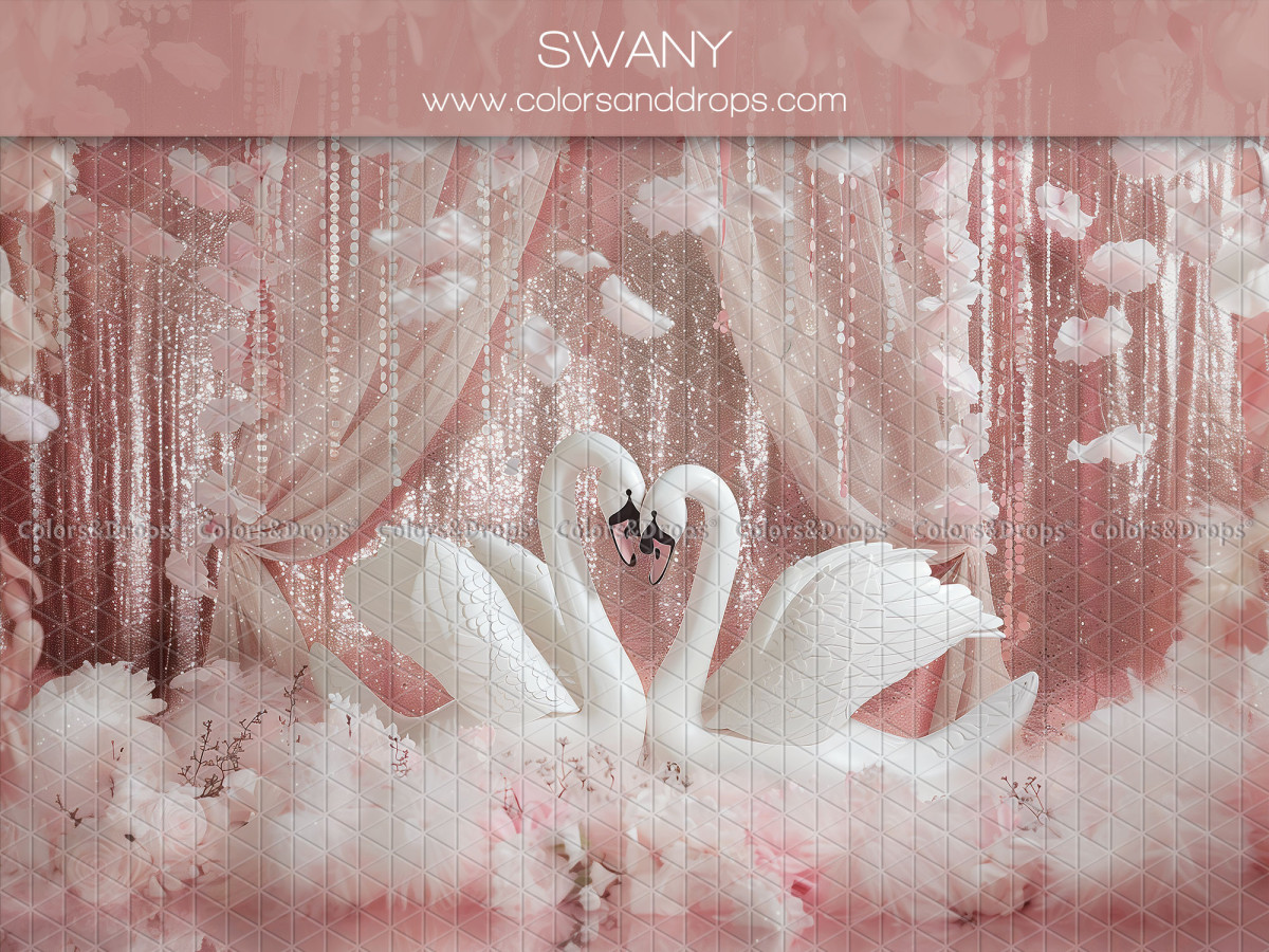 Fond photo bébé et smash cake Swany – cygnes blancs avec rideau à paillettes et voilages roses | Colors&Drops