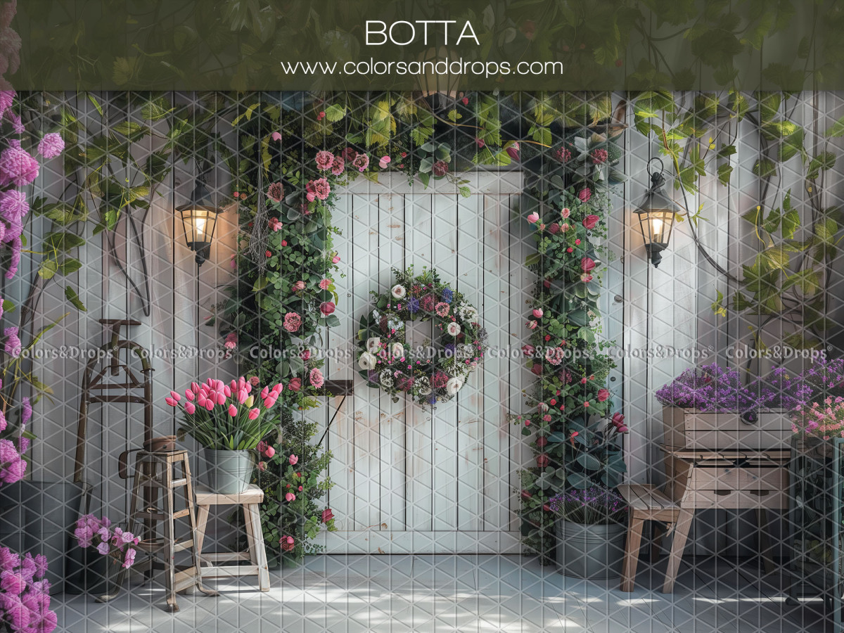 Fond photo bébé et smash cake Botta – porte blanche en bois avec couronne et fleurs grimpantes | Colors&Drops