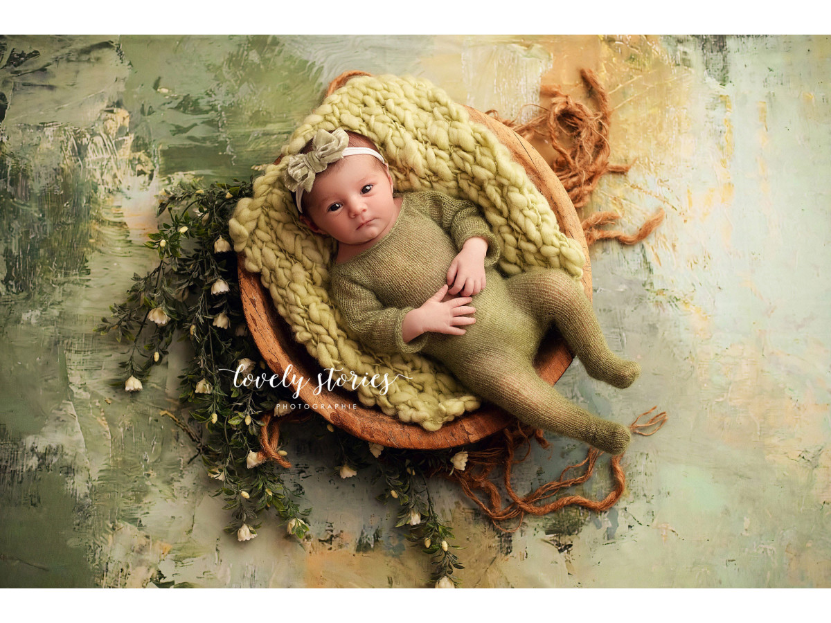 Sage green textured photo backdrop & floor Verdana – sage green and yellow painted texture | Colors&Drops